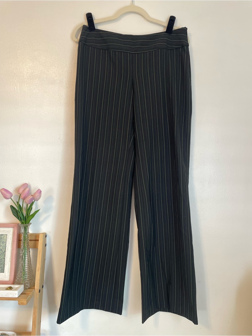 The Limited Cassidy fit striped wide leg pants size 6